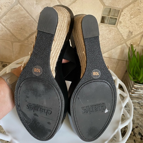 Charles by Charles David Black T-Strap Espadrilles size 10 - Picture 6 of 12
